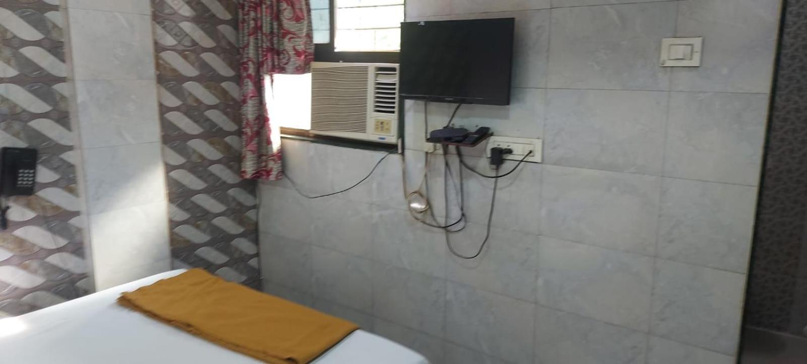 Glitz Hotels Sai Guest House - Nr Inorbit Mall Vashi Нави Мумбаи Экстерьер фото