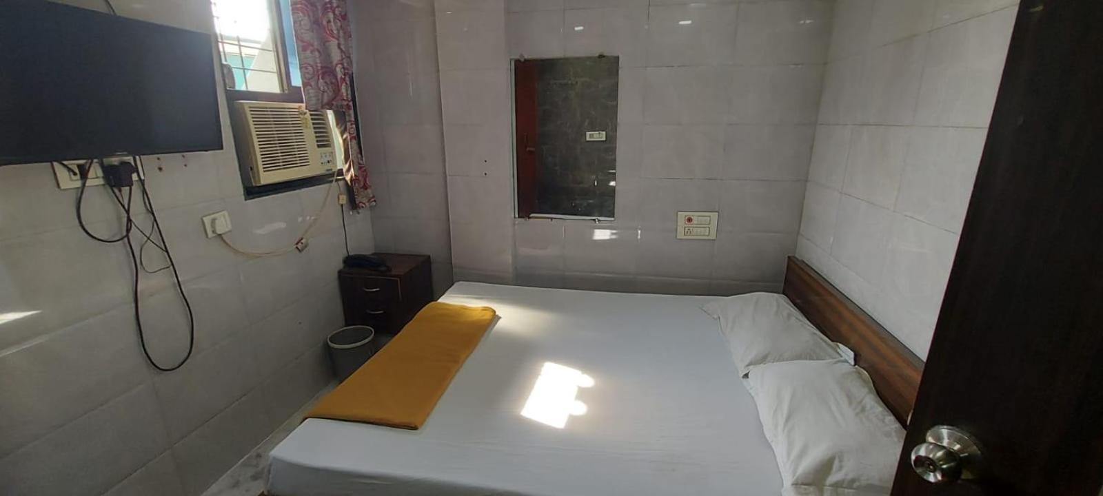 Glitz Hotels Sai Guest House - Nr Inorbit Mall Vashi Нави Мумбаи Экстерьер фото