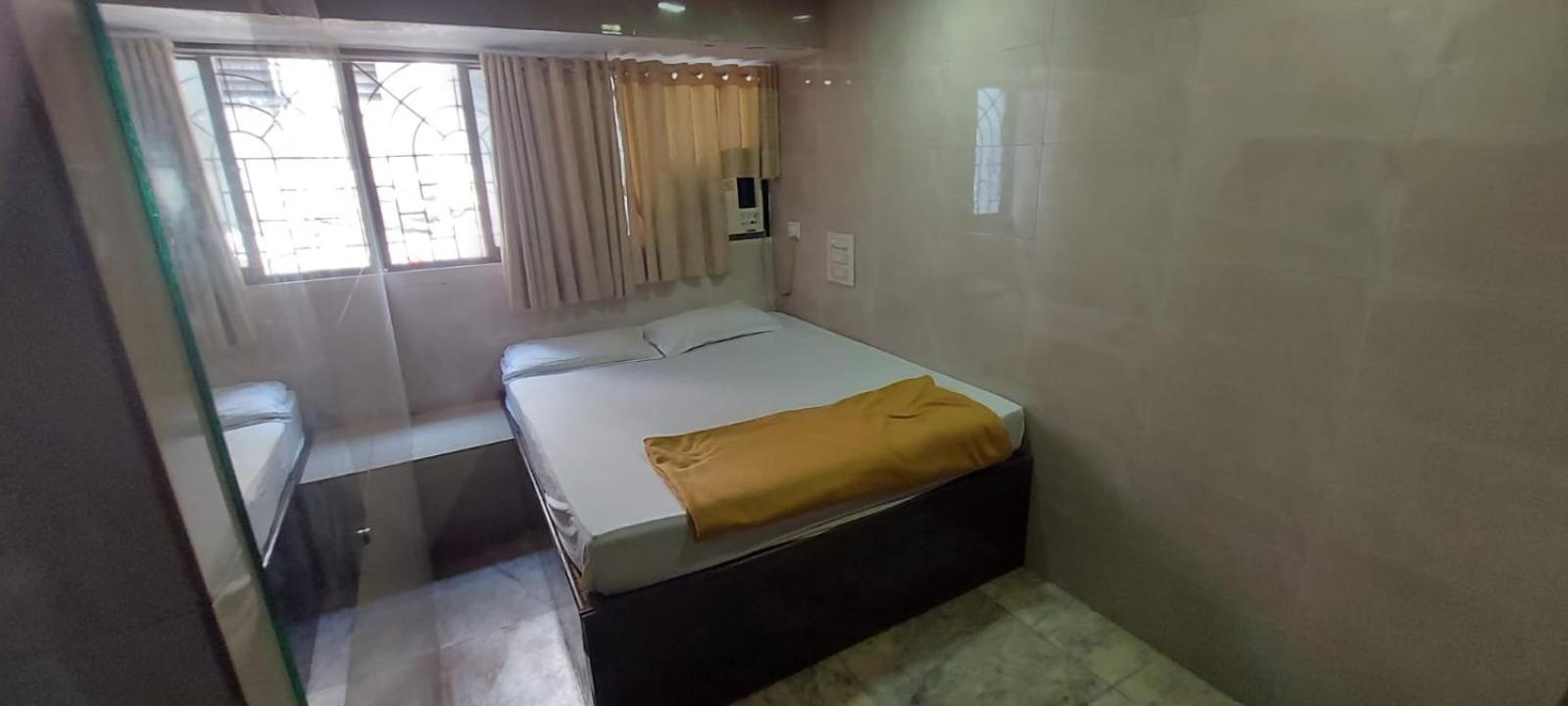 Glitz Hotels Sai Guest House - Nr Inorbit Mall Vashi Нави Мумбаи Экстерьер фото