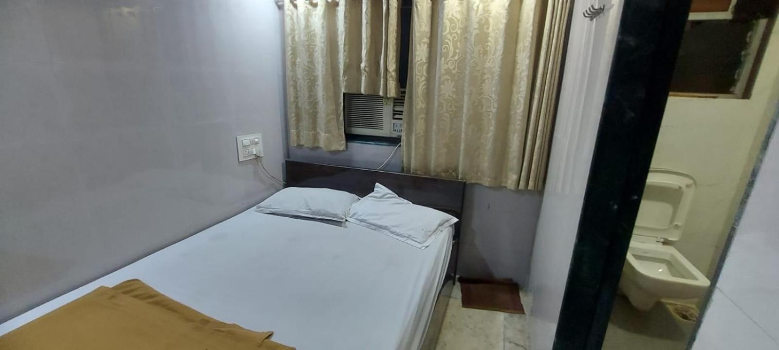 Glitz Hotels Sai Guest House - Nr Inorbit Mall Vashi Нави Мумбаи Экстерьер фото